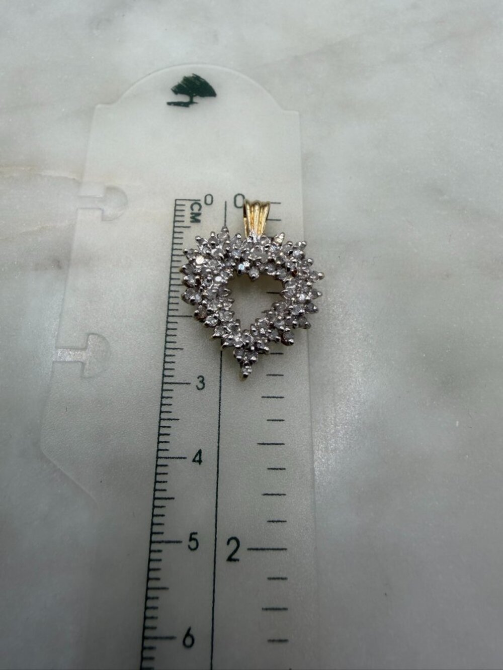 Stunning 10K Yellow Gold Diamond Heart Pendant 3.9g - Pavé Real Diamonds - Picture 5 of 8